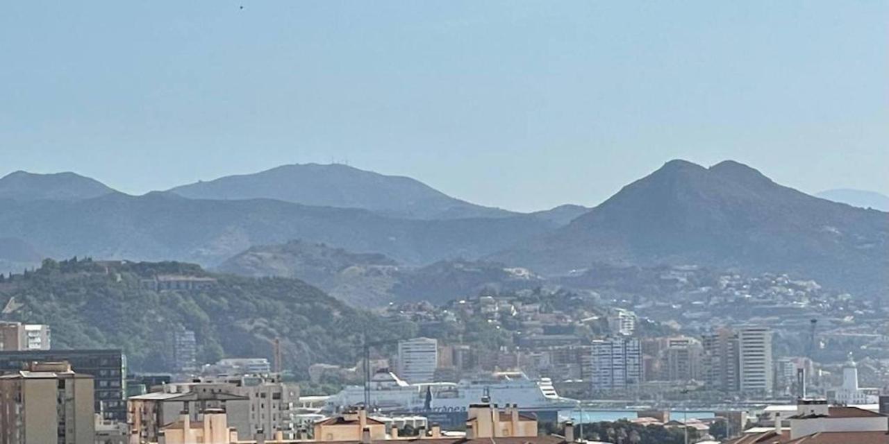 Holidays2Malaga Princesa 3 Dormitorios, Vistas Al Mar Y Montana, Terraza Y A 200M A La Playa Buitenkant foto